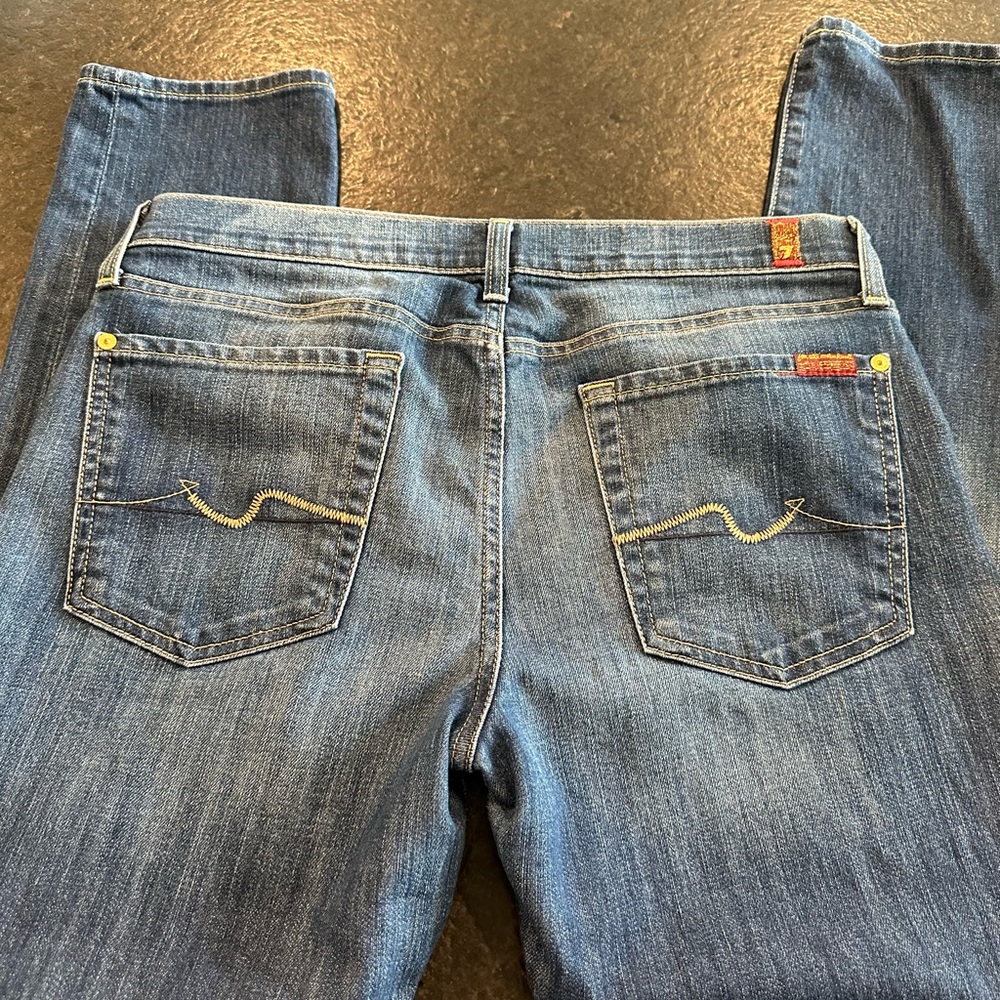 7 for all Mankind Josefina skinny boyfriend jeans. Size 29